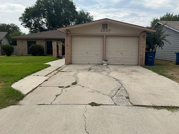 3rd image of 2807 Charles Conrad Dr