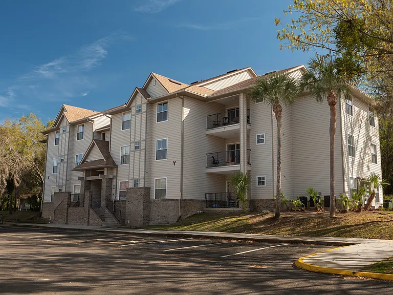 Stoneridge Apartments — Photo 6