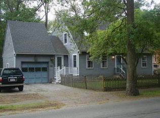 232 Forest St, Reading, MA 01867