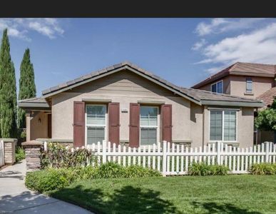 2480 W J St, Oakdale, CA, 95361