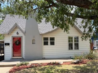 3715 Fountain Ter, Amarillo, TX 79106