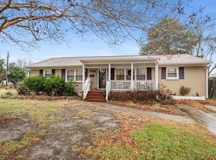 4728 Holladay Rd, Virginia Beach, VA 23455