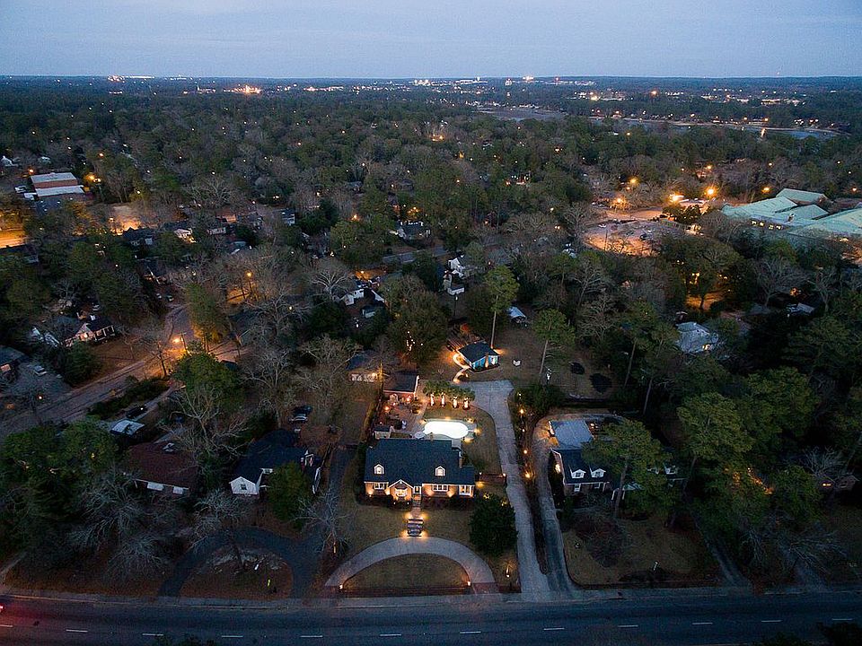 Aerial View of Property 