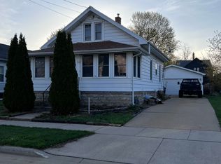 48 Mill St, Oshkosh, WI 54901