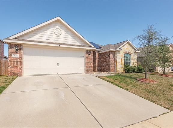 2nd image of 533 Bailer Dr