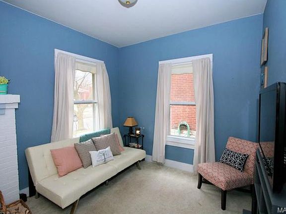 4th image of 4953 Tyrolean Ave