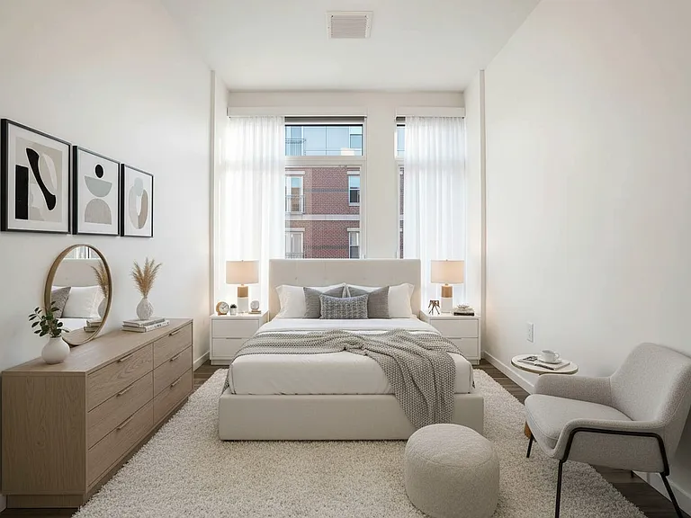 839 Beacon — Photo 17