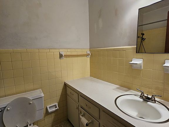 4th image of 119 Judson Dr