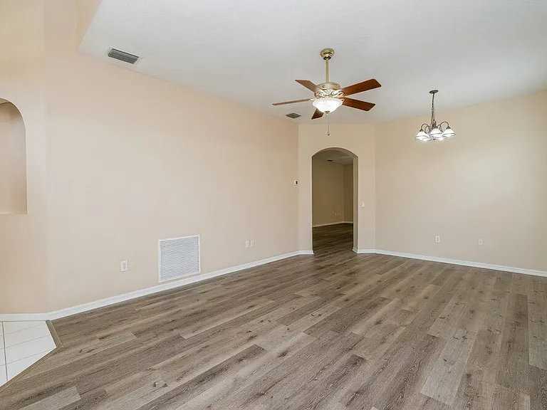 25402 Seven Rivers Cir — Photo 3