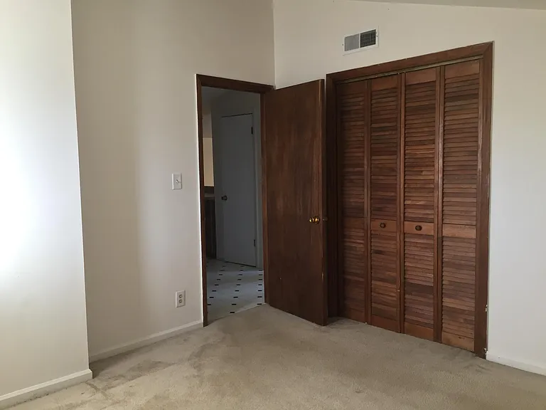 6 Pearson Ave #B — Photo 8