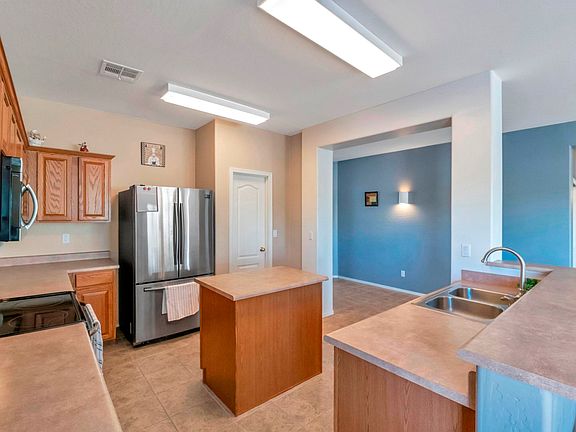 Island kitchen