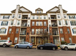 11635 Cavalier Landing Ct UNIT 305, Fairfax, VA