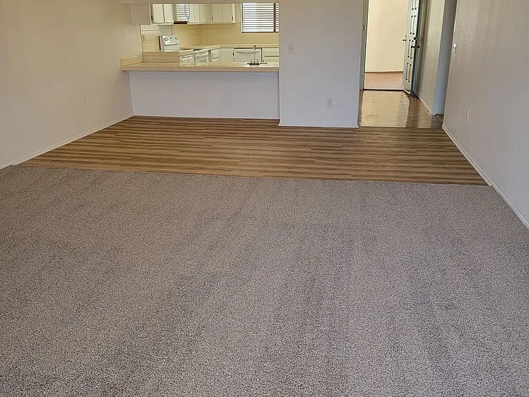 6960 Hyde Park Dr #17 — Photo 6
