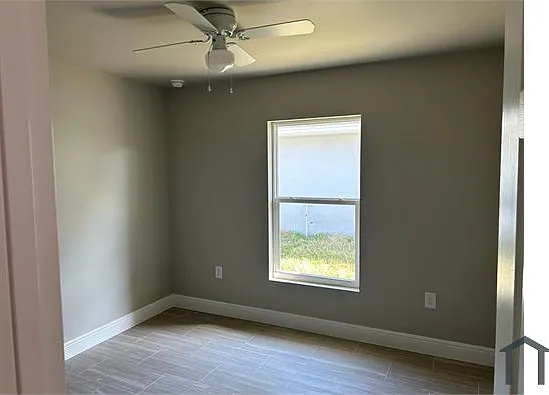 3 bed, 1200 sqft, $2,300 — Photo 4