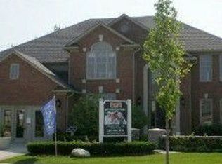 49235 Clinton Terrace Dr, Macomb, MI 48044