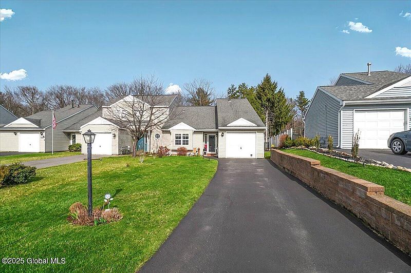 4th image of 1154 Spearhead Drive