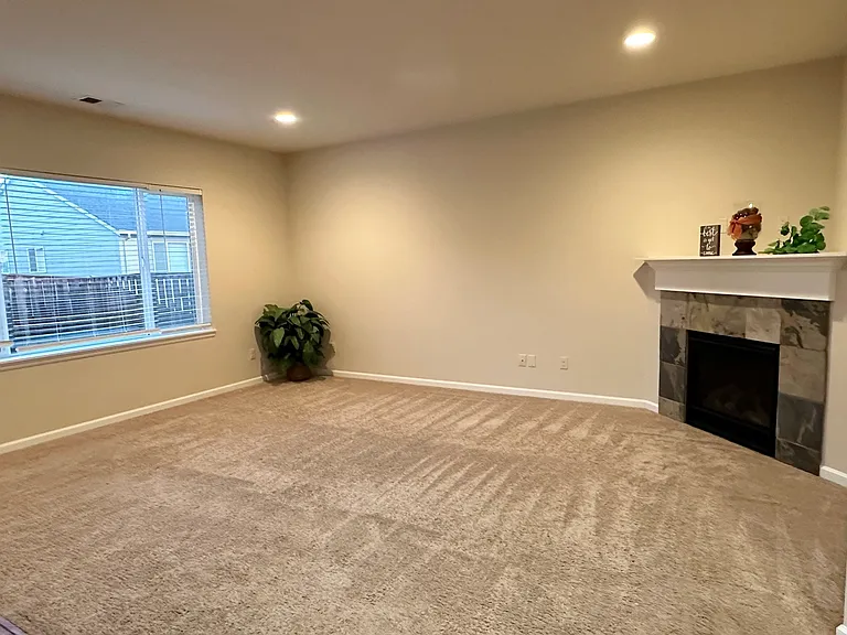 2671 Laura Vista Dr NW — Photo 16
