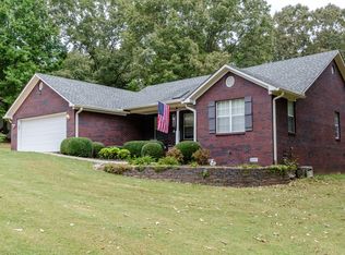 273 Springview Dr, Jackson, TN 38305