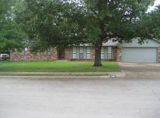2965 Cambridge Ct, Bartlesville, OK 74006