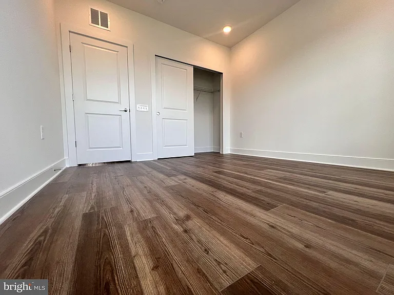 10840 Cedar Ave — Photo 19