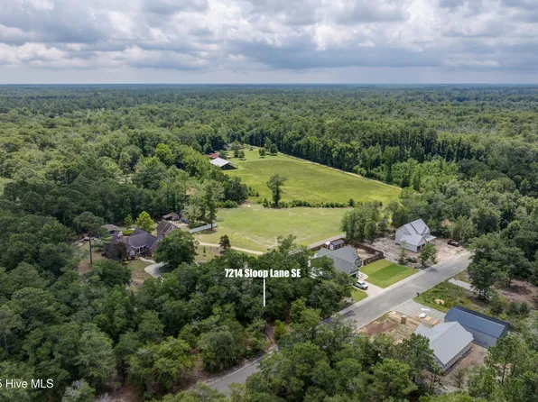 7214 Sloop Lane SE, Leland, NC 28451