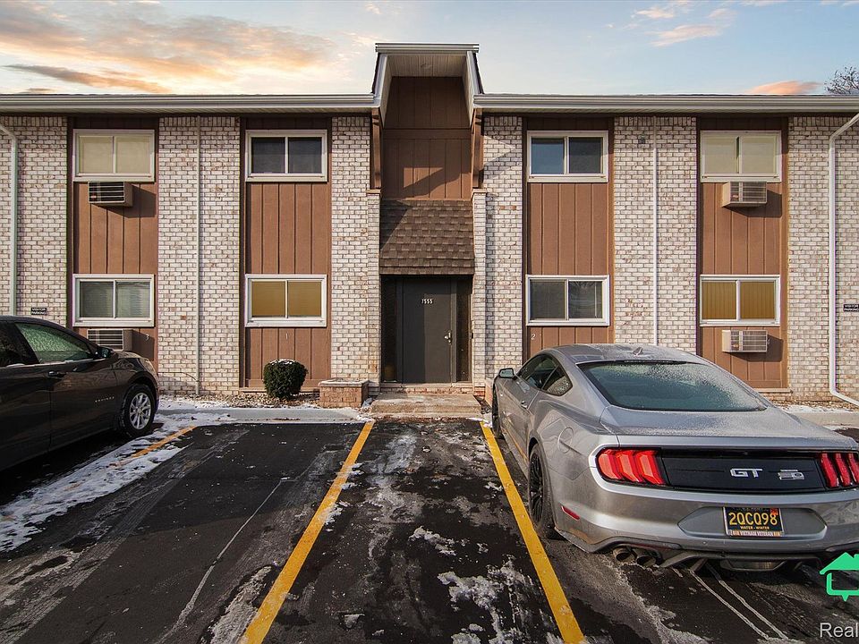 1st image of 7555 Woodview St APT 4