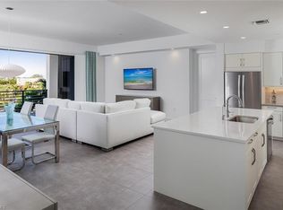 1111 Central Ave #412, Naples, FL 34102
