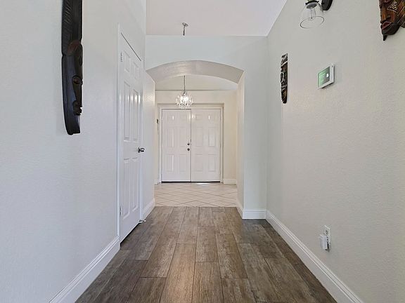 4th image of 5795 Caribbean Cir