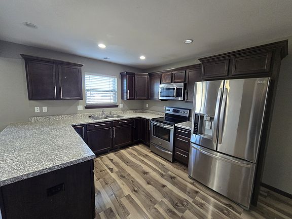 3rd image of 4104 Mourning Dove Dr