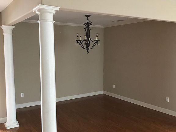 5th image of 4860 Baywood Dr