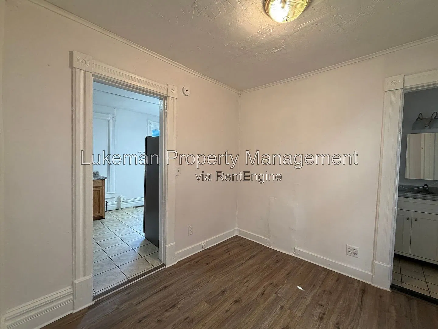 2 bed, 1.0 bath, $1,100 — Photo 3