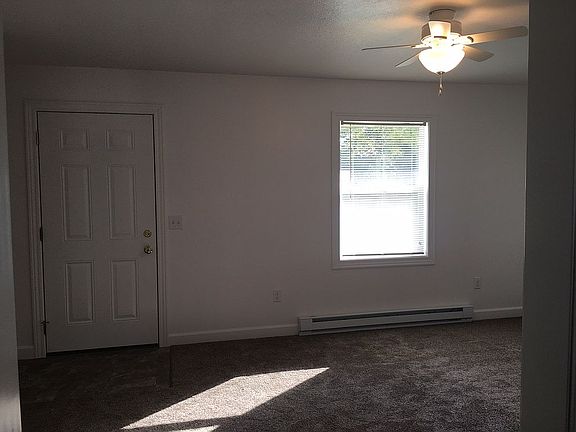 2nd image of 2929 County Road 195 APT D