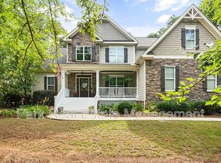 215 Harrison Pond Dr, Pittsboro, NC 27312