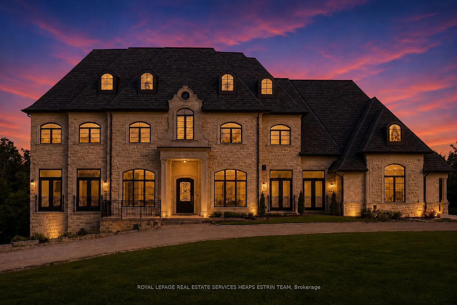 7 bed, $14,500 — Photo 1