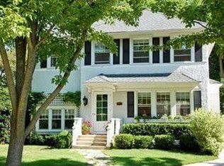 607 Orchard Ln, Winnetka, IL 60093