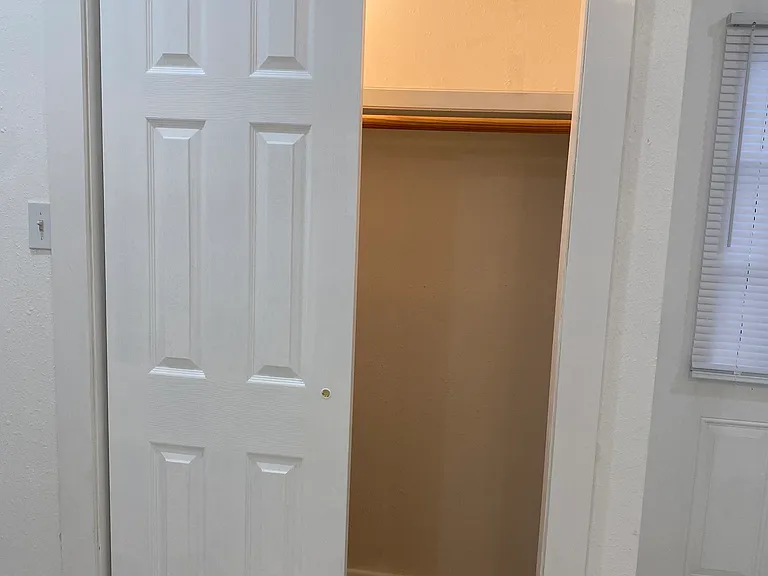 5201 Leeland St #1 — Photo 17