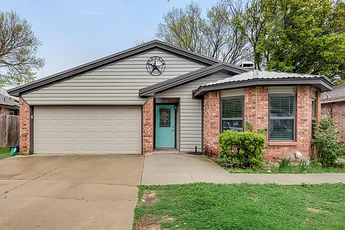 1002 Canary Ln Photo 1