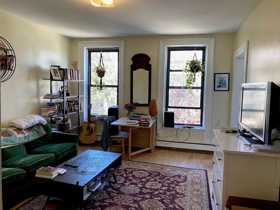 1st image of 331 Greene Ave APT 3