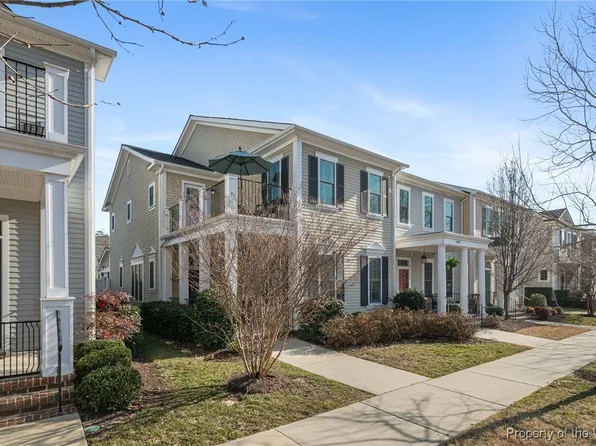 5432 Center St, Williamsburg, VA 23188