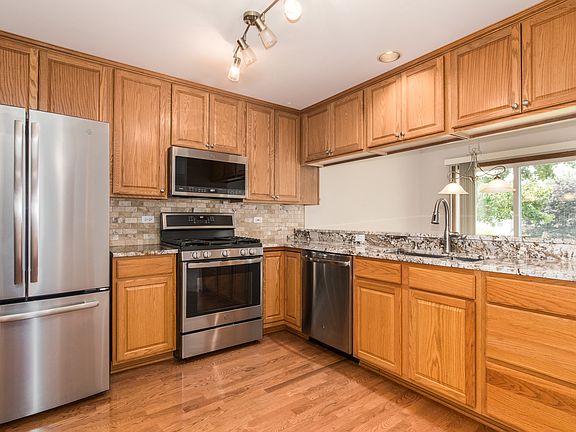 5th image of 2067 Orchard Ln
