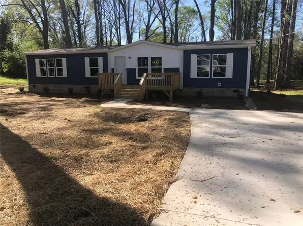 608 River St, Iva, SC 29655