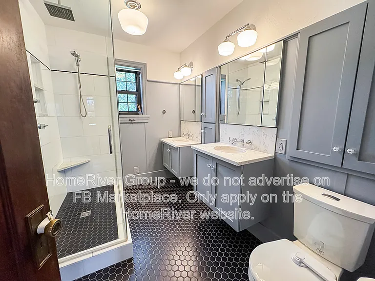 2730 NW 17th St — Photo 8