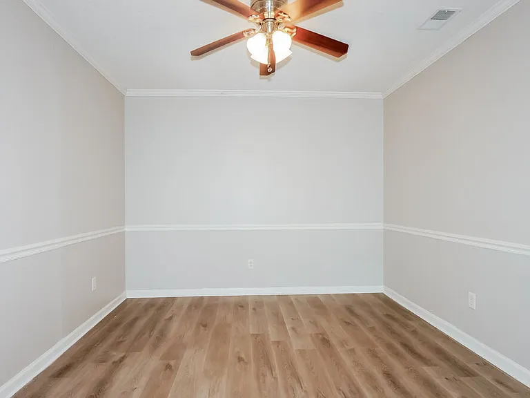 11662 Underwood Dr — Photo 15