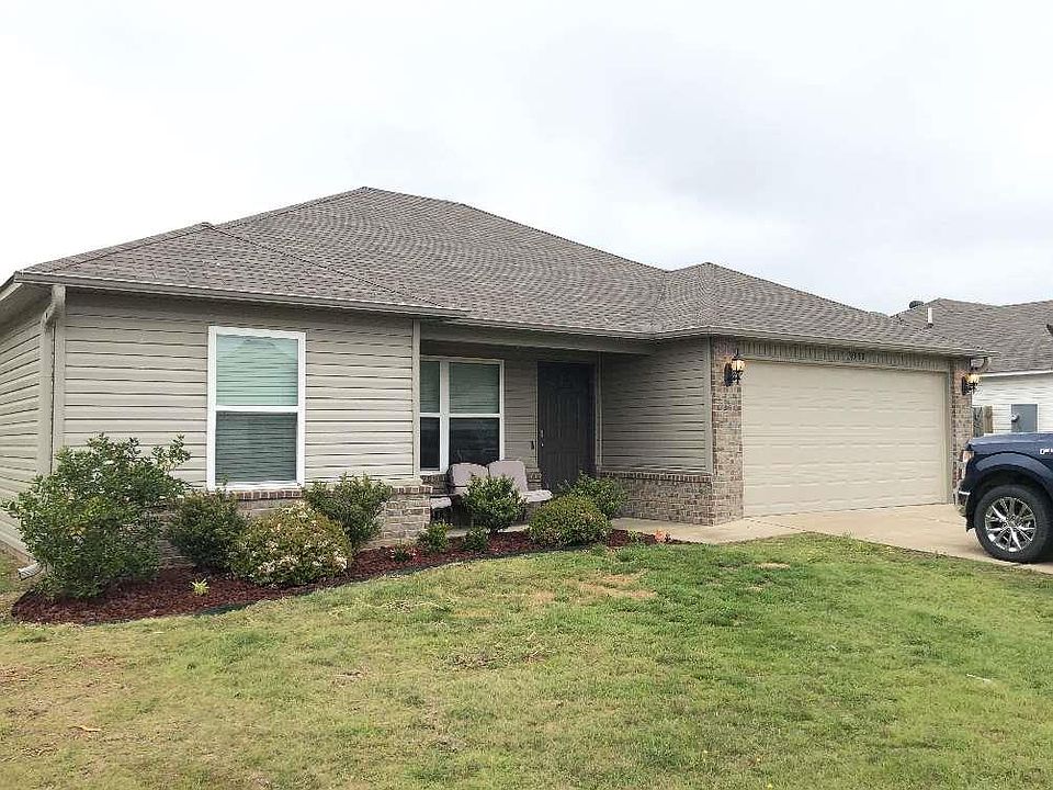 1st image of 3030 Alderwood Dr