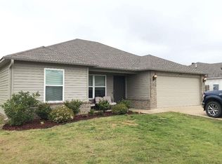 3030 Alderwood Dr, Conway, AR 72032
