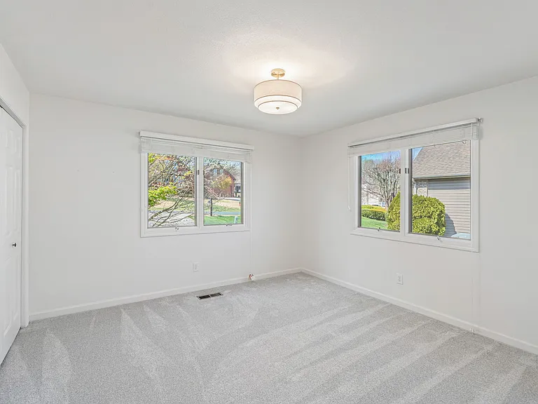318 Cheestana Way — Photo 41