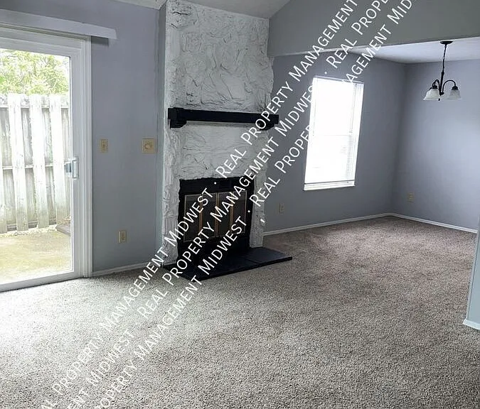 1463 Eagle Highlands Dr — Photo 6