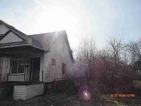 14217 Roselawn