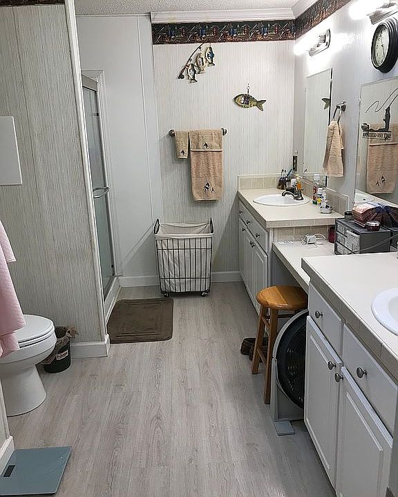 2nd image of 11933 Salina Way