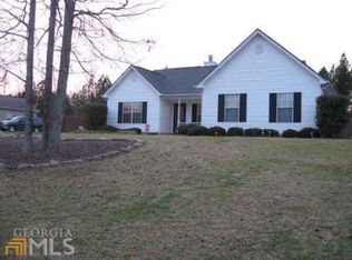 5 Walton Woods Ct, Newnan, GA 30263
